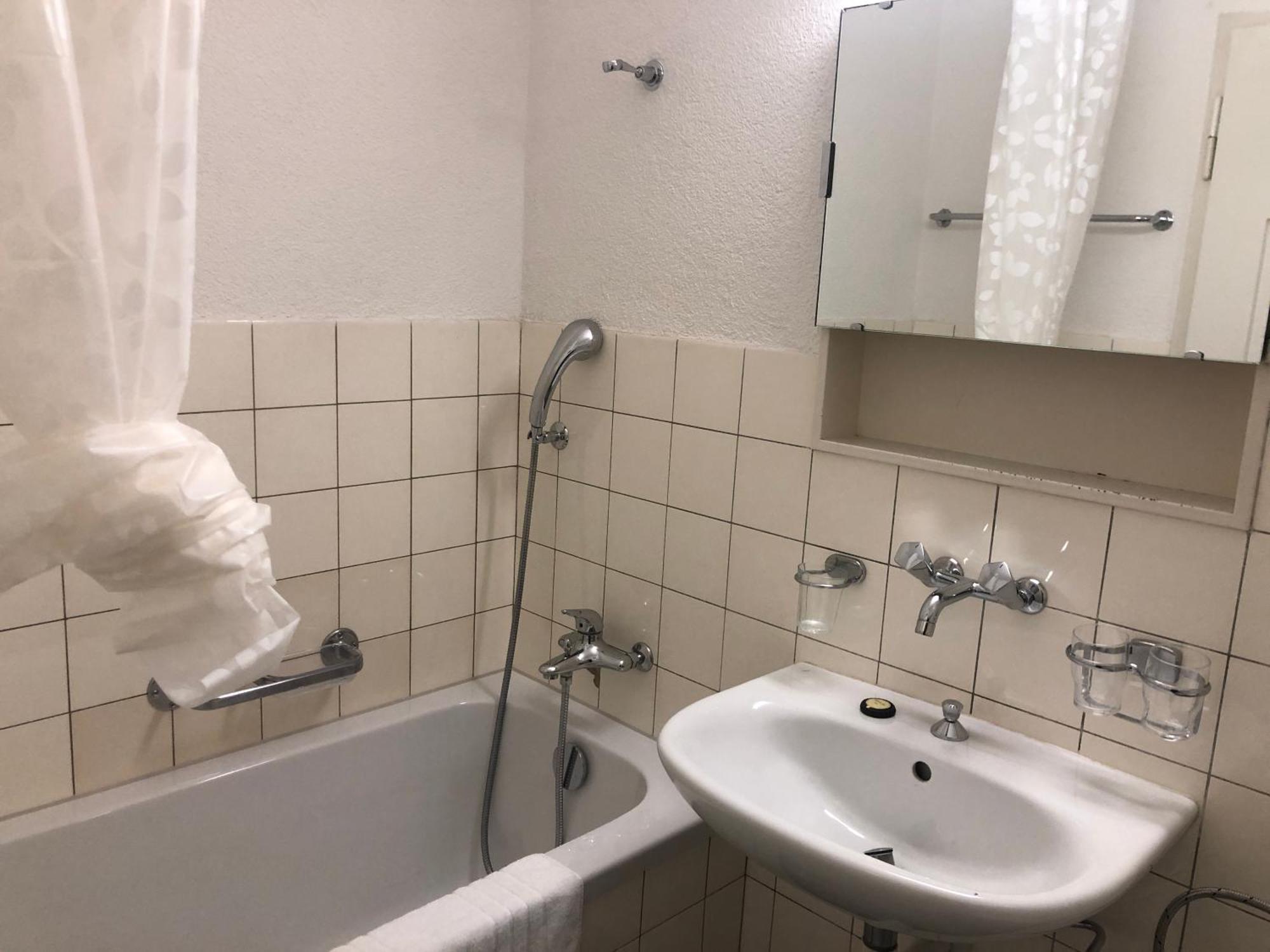 Cozy, Sunny, City Center 1 Bedroom Flat Zurich Exterior photo